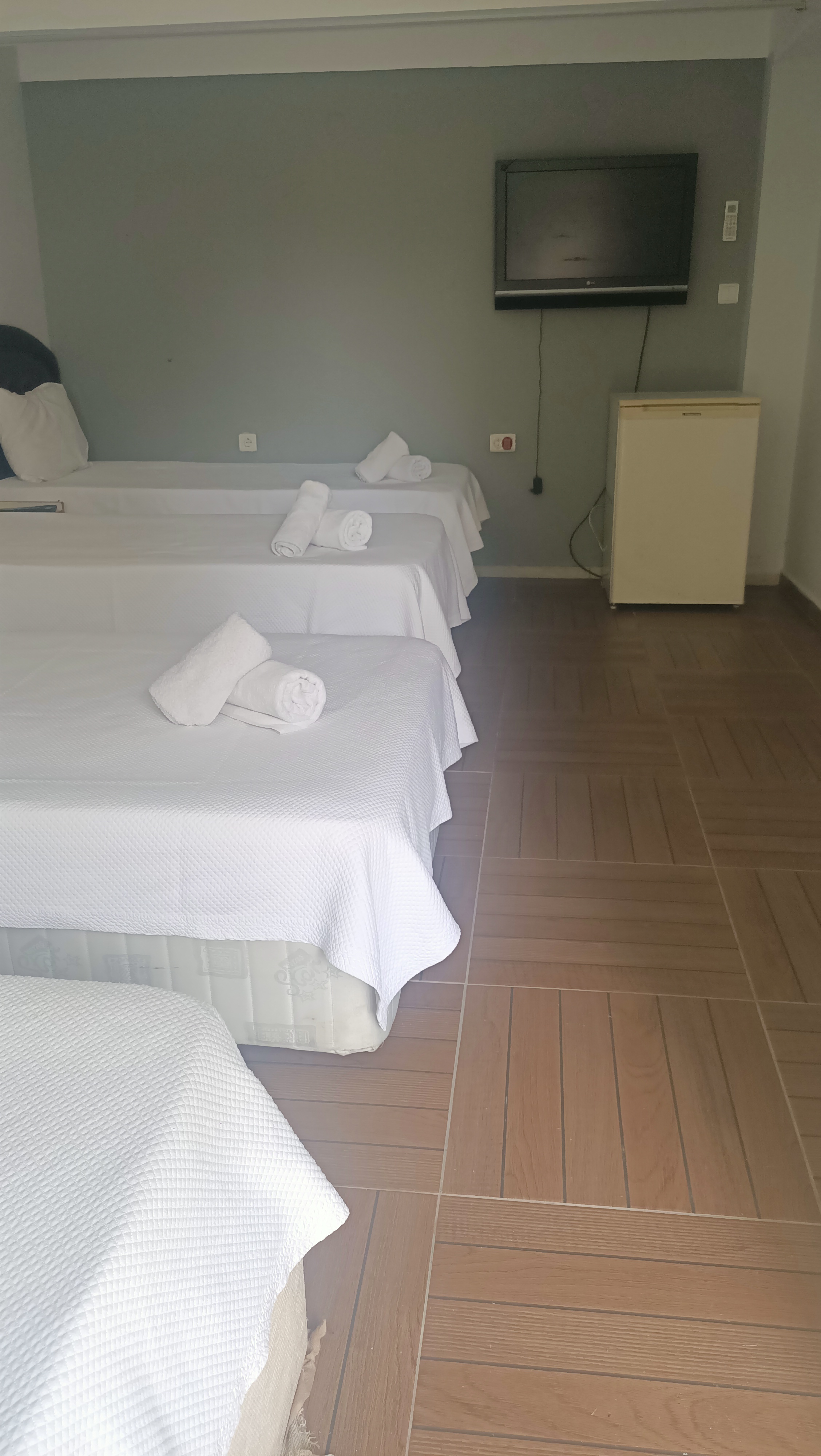 Quad Room